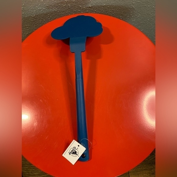 Cinderella Carriage Spatula - Picture 7 of 9